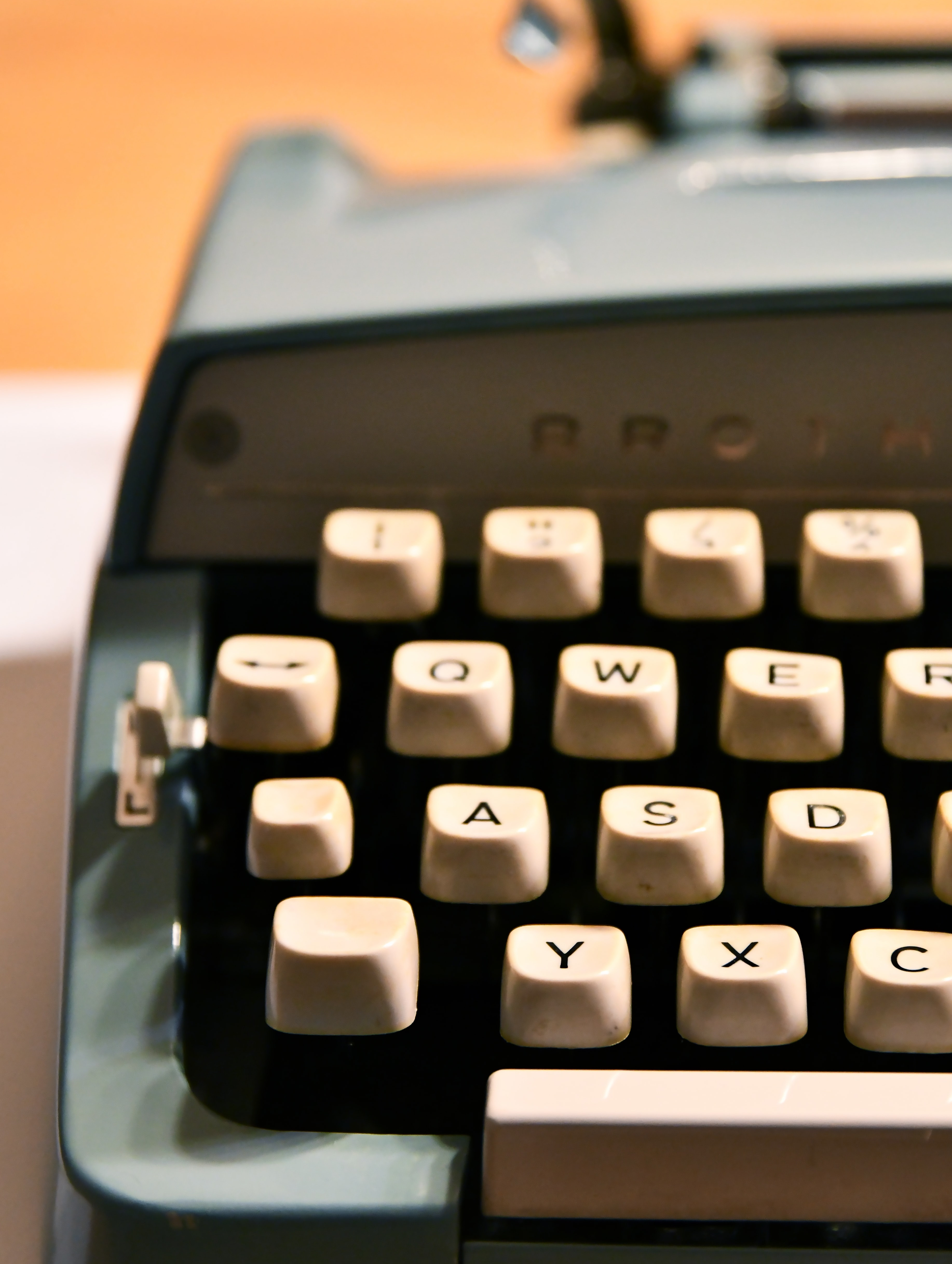 foto of a typewriter